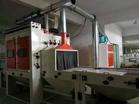 自動輸送式噴砂機(jī)